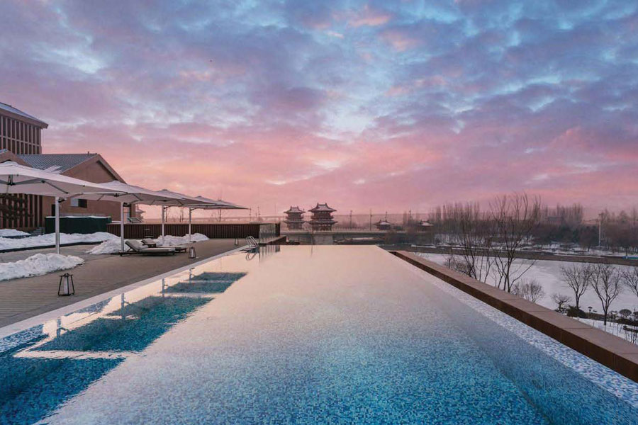 Yunmu Hotel outdoor infinity Pool