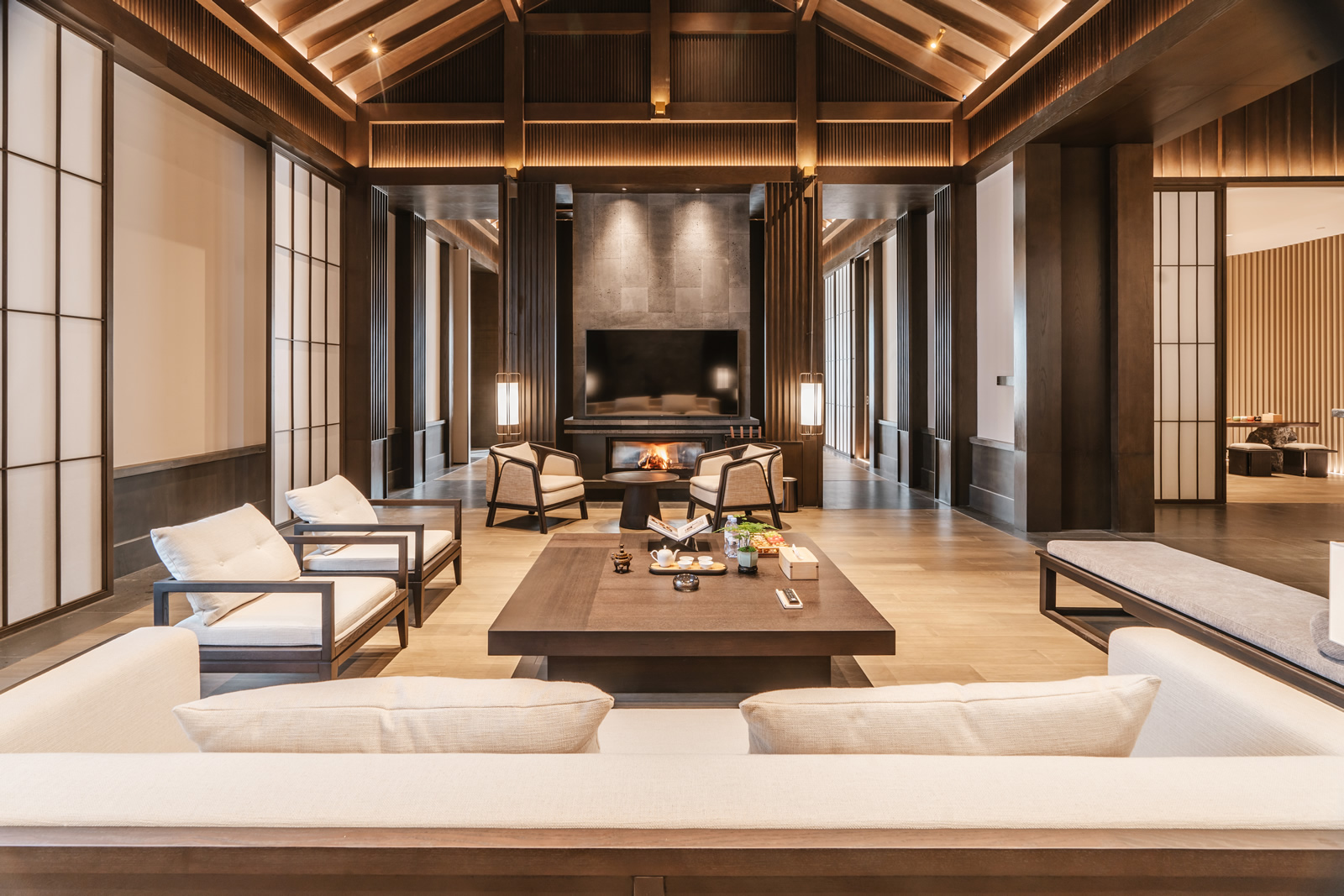 Presidential Suite at Yunmu Hotel